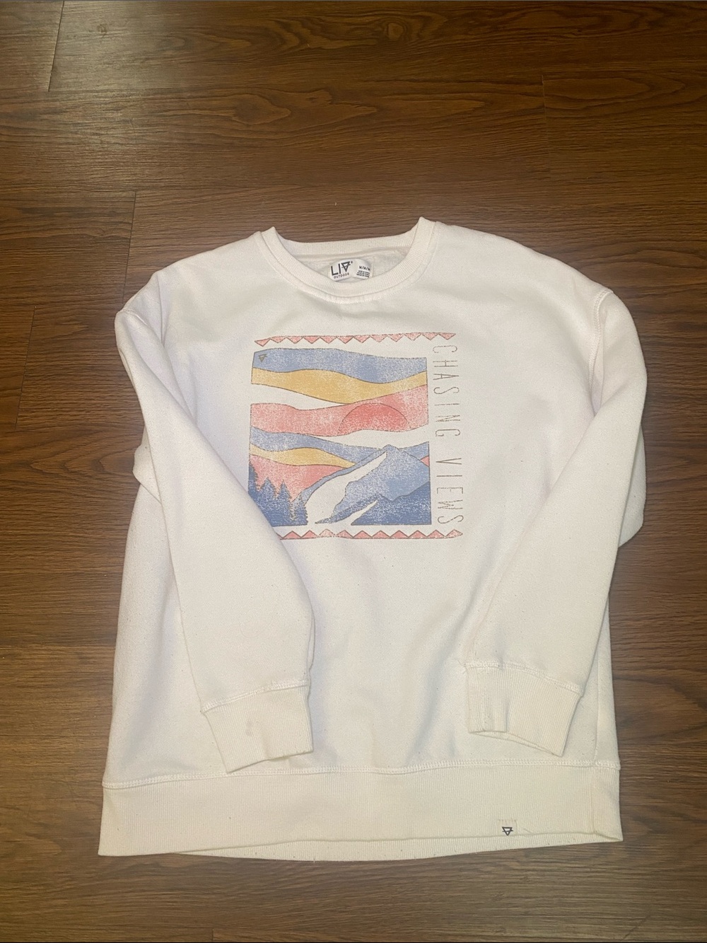 White Graphic Crewneck Sweater - 'Chasing Views'